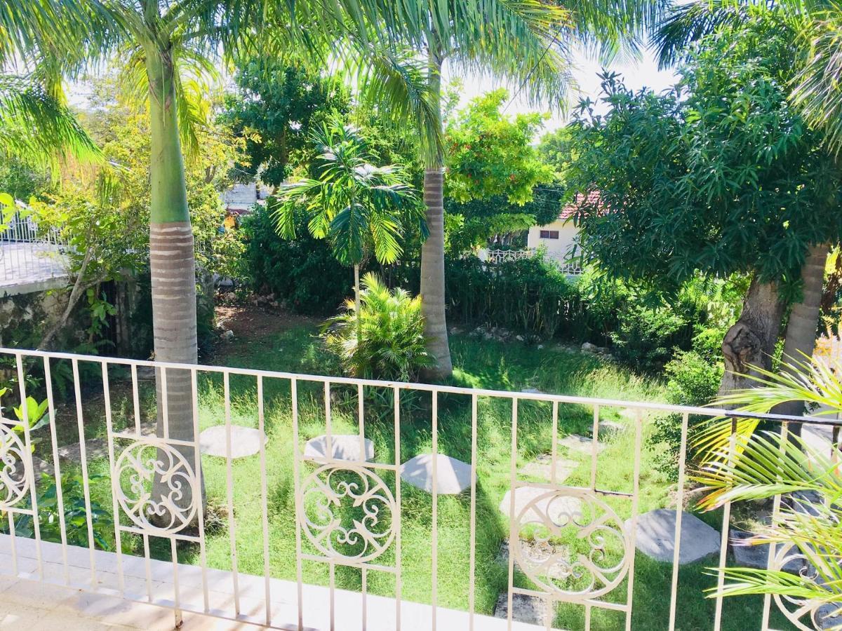 African Symbol Guest House Montego Bay Luaran gambar