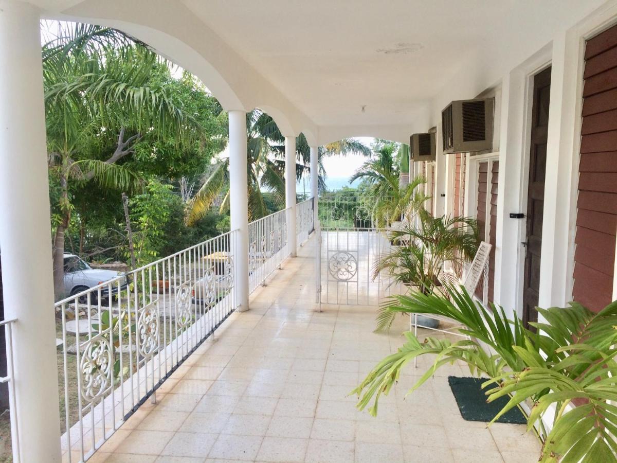 African Symbol Guest House Montego Bay Luaran gambar