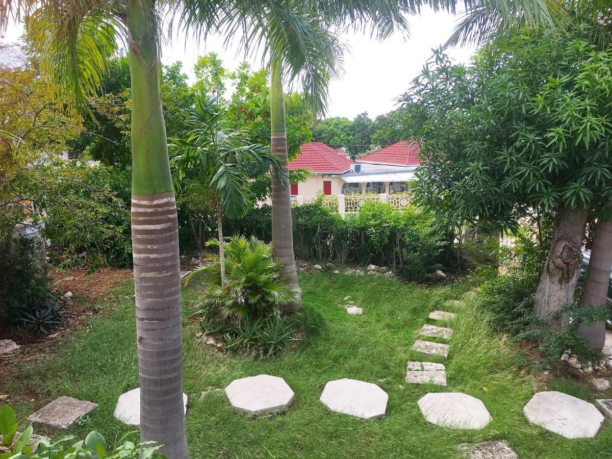 African Symbol Guest House Montego Bay Luaran gambar